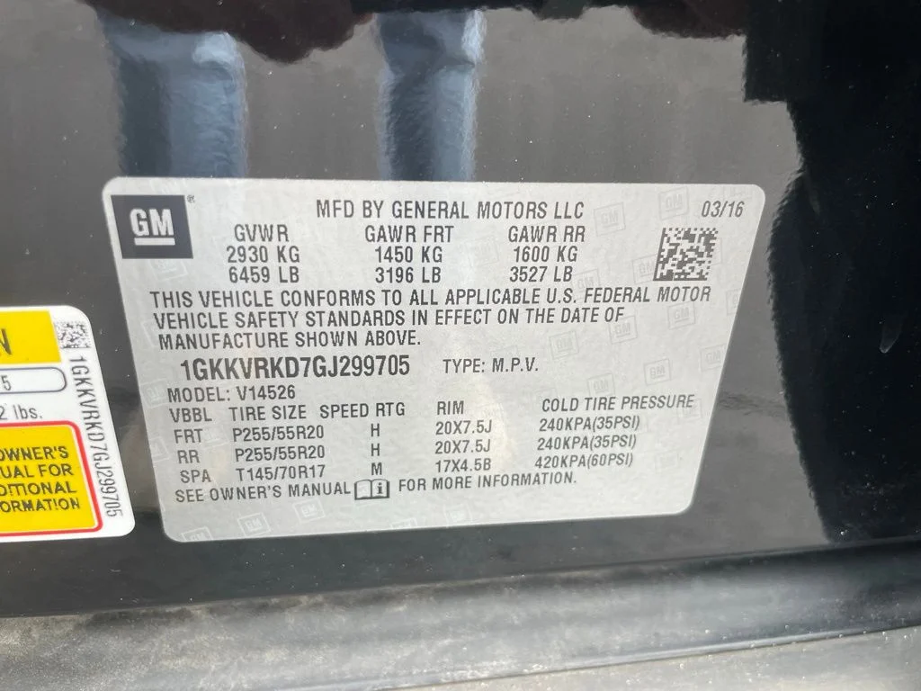 Used 2016 GMC Acadia - photo 44