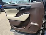 2022 Toyota Highlander AWD SUV for sale #3609XA - photo 54
