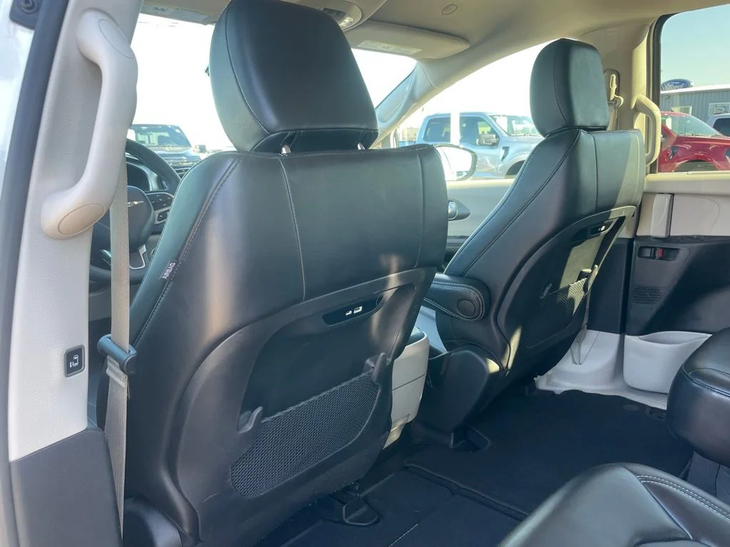 Used 2024 Chrysler Pacifica - photo 55