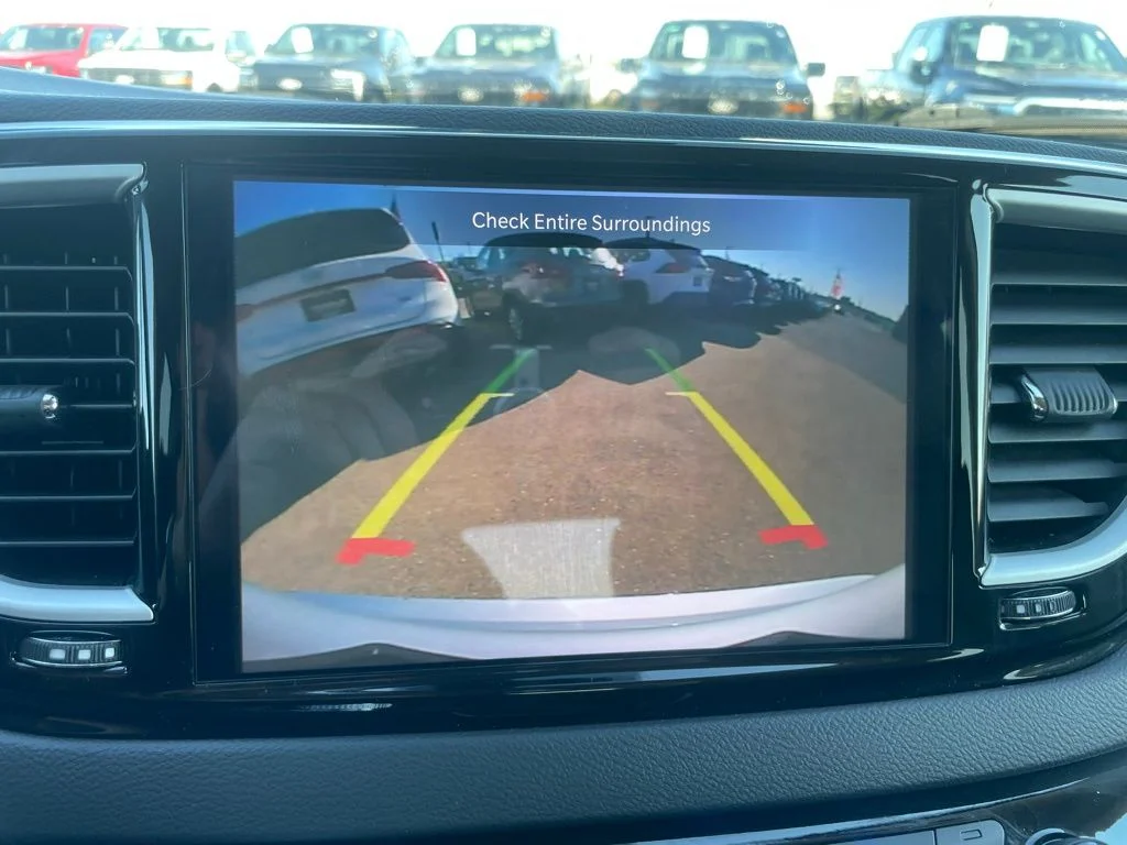 Used 2024 Chrysler Pacifica - photo 21