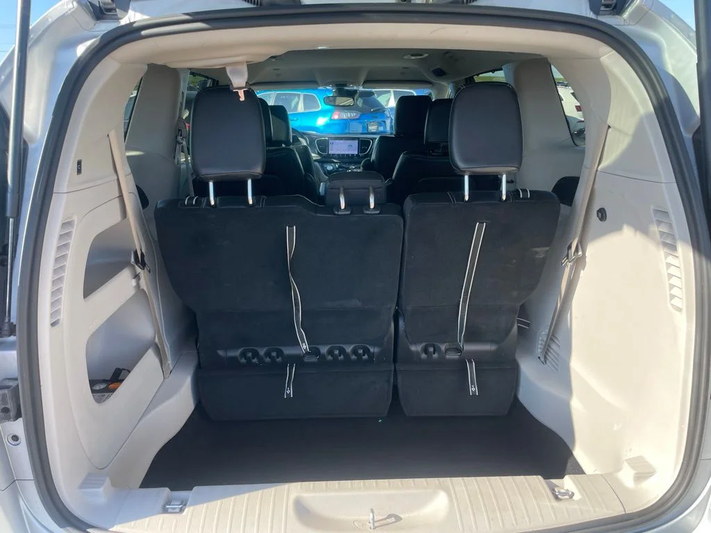 Used 2024 Chrysler Pacifica - photo 34