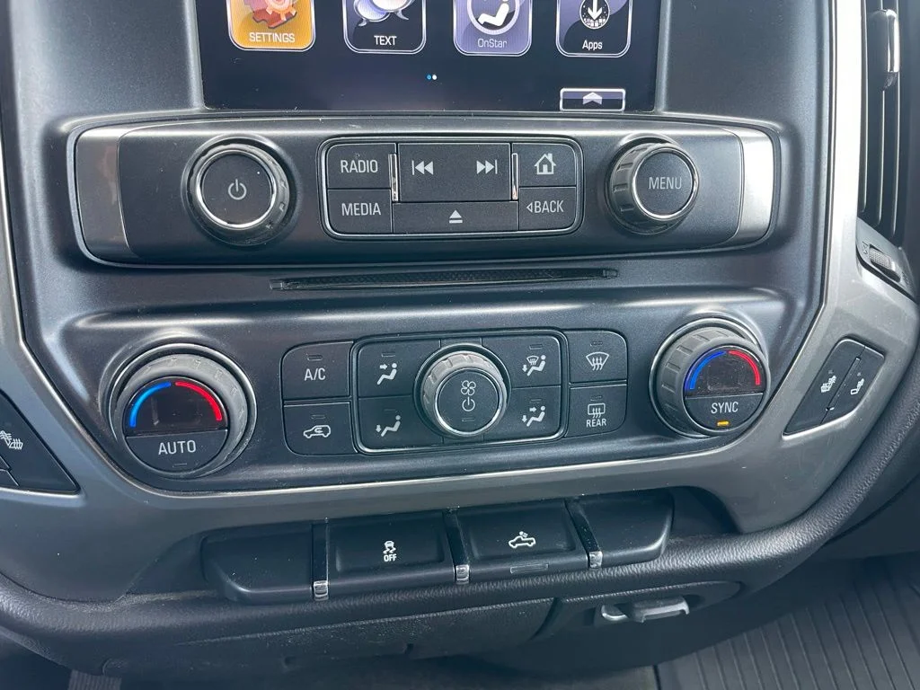 Used 2018 Chevrolet Silverado 1500 - photo 13