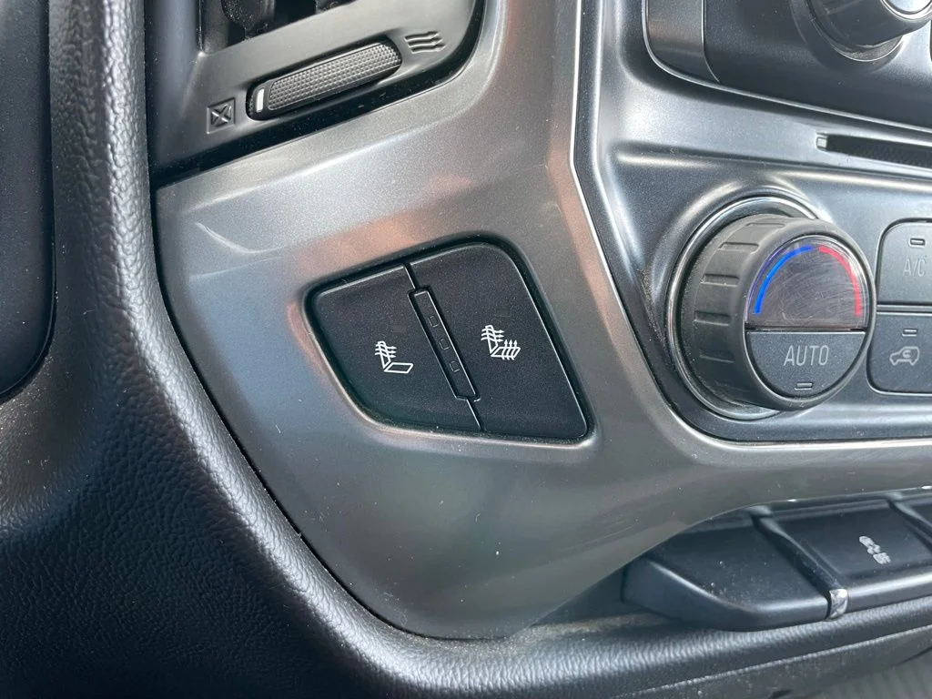 Used 2018 Chevrolet Silverado 1500 - photo 14