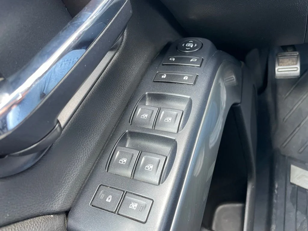 Used 2018 Chevrolet Silverado 1500 - photo 24