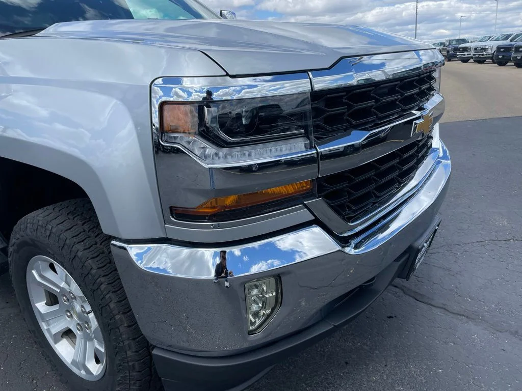 Used 2018 Chevrolet Silverado 1500 - photo 26