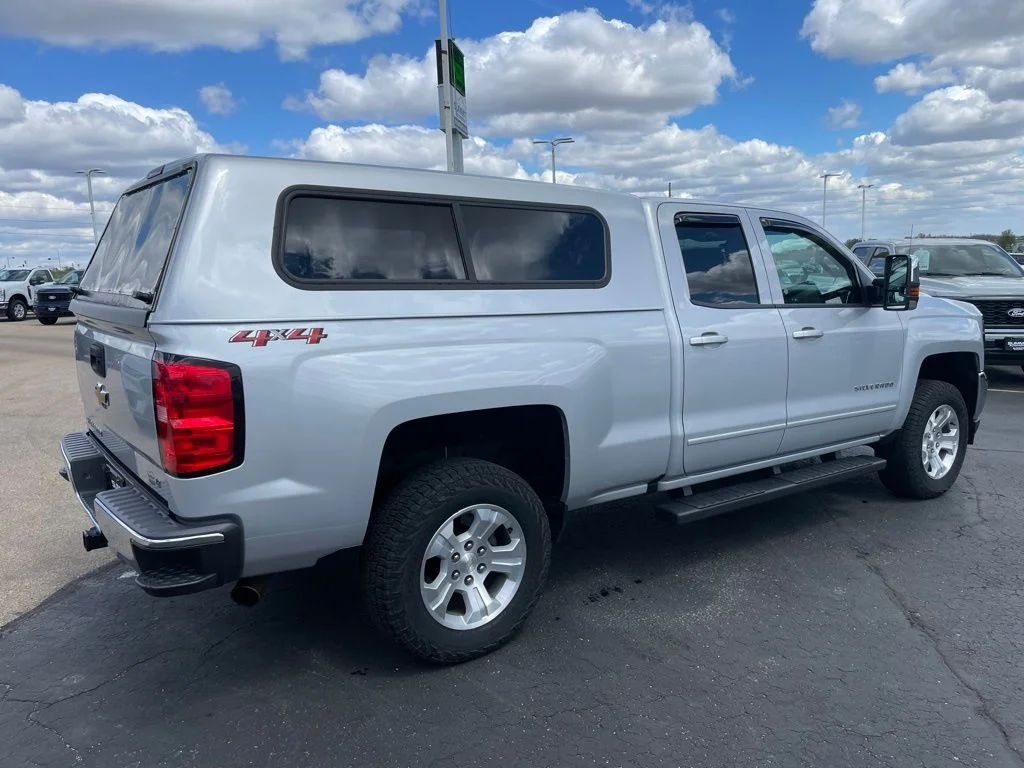 Used 2018 Chevrolet Silverado 1500 - photo 5