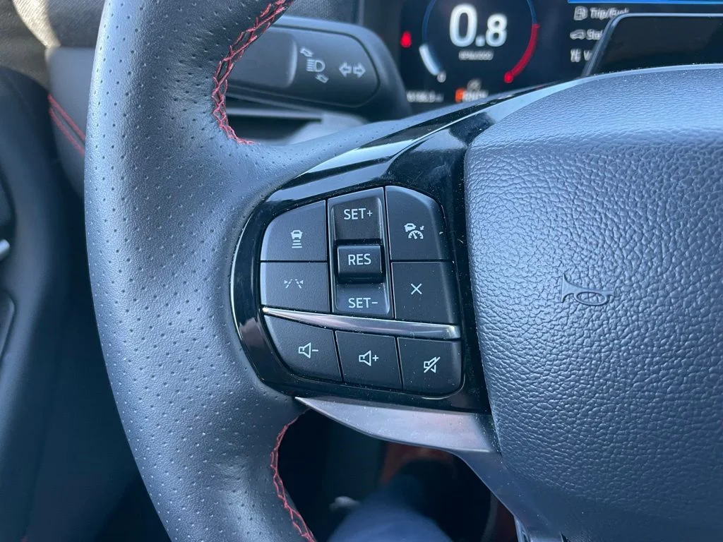 Used 2025 Ford Explorer - photo 26