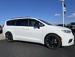 Used 2025 Chrysler Pacifica Limited Minivan for sale #3871X - photo 3