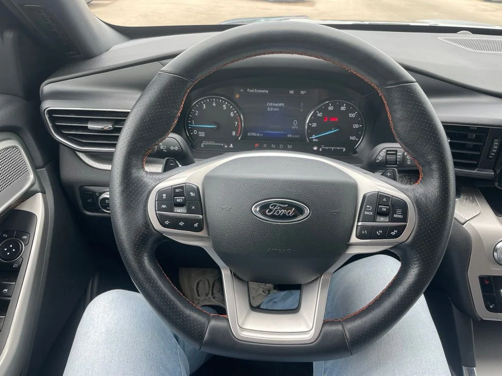 Used 2023 Ford Explorer - photo 25