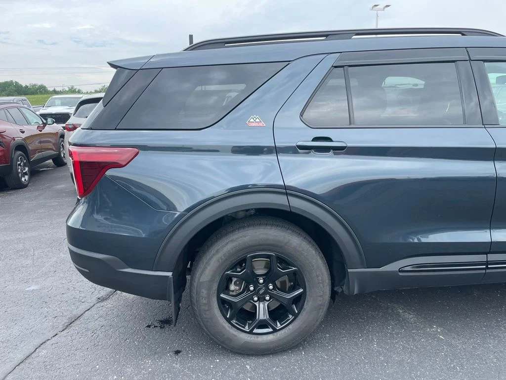 Used 2023 Ford Explorer - photo 31