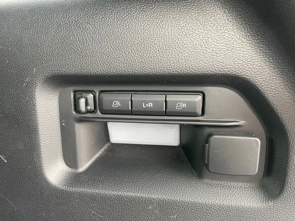 Used 2023 Ford Explorer - photo 37