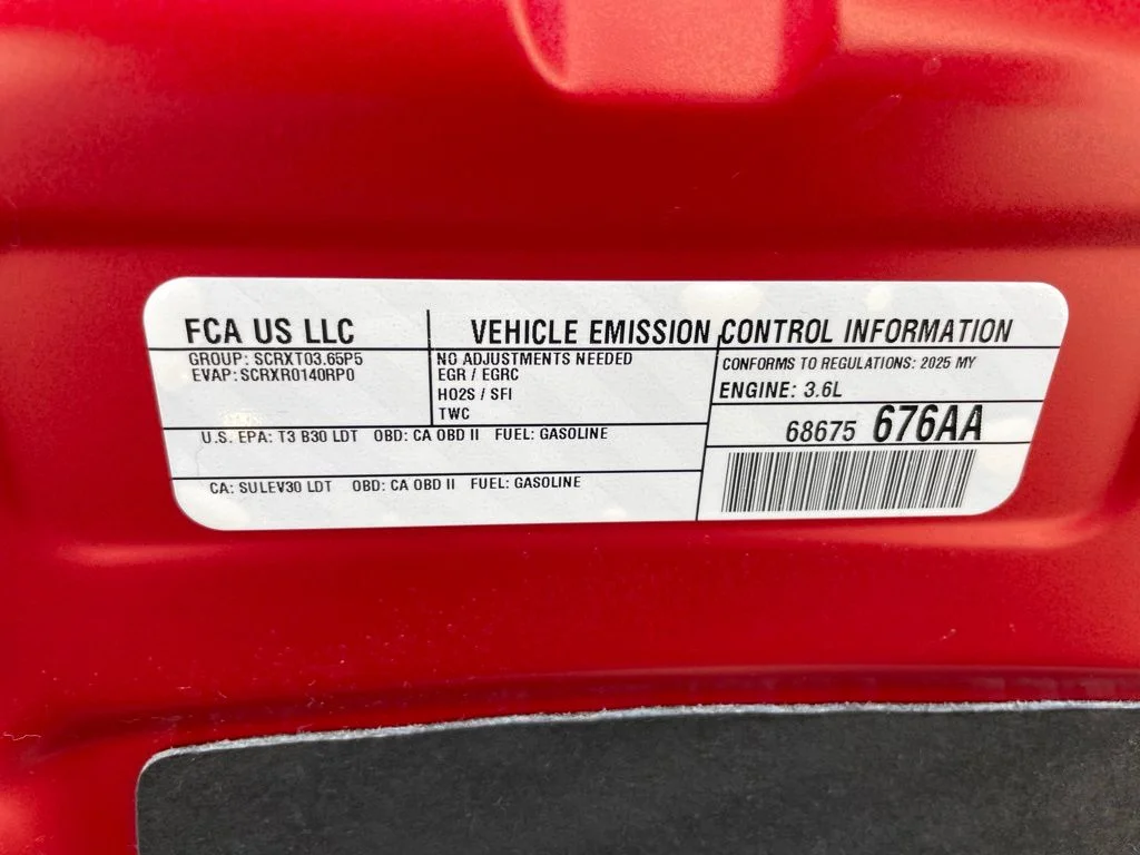 Used 2025 Chrysler Pacifica - photo 47