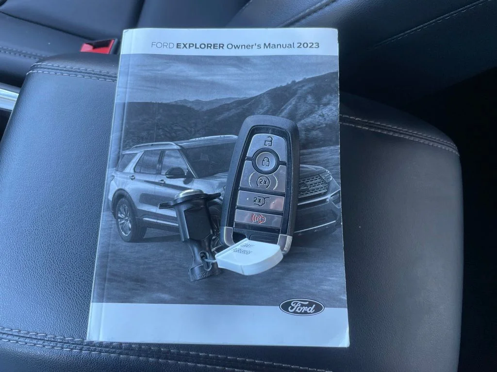 Used 2023 Ford Explorer - photo 48