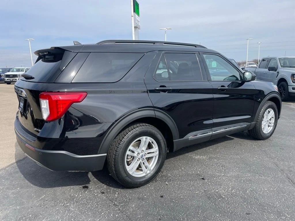 Used 2023 Ford Explorer - photo 7