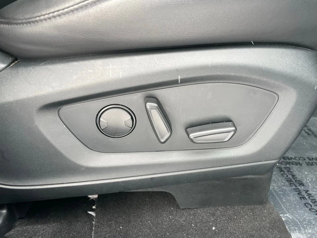 Used 2023 Ford Explorer - photo 58