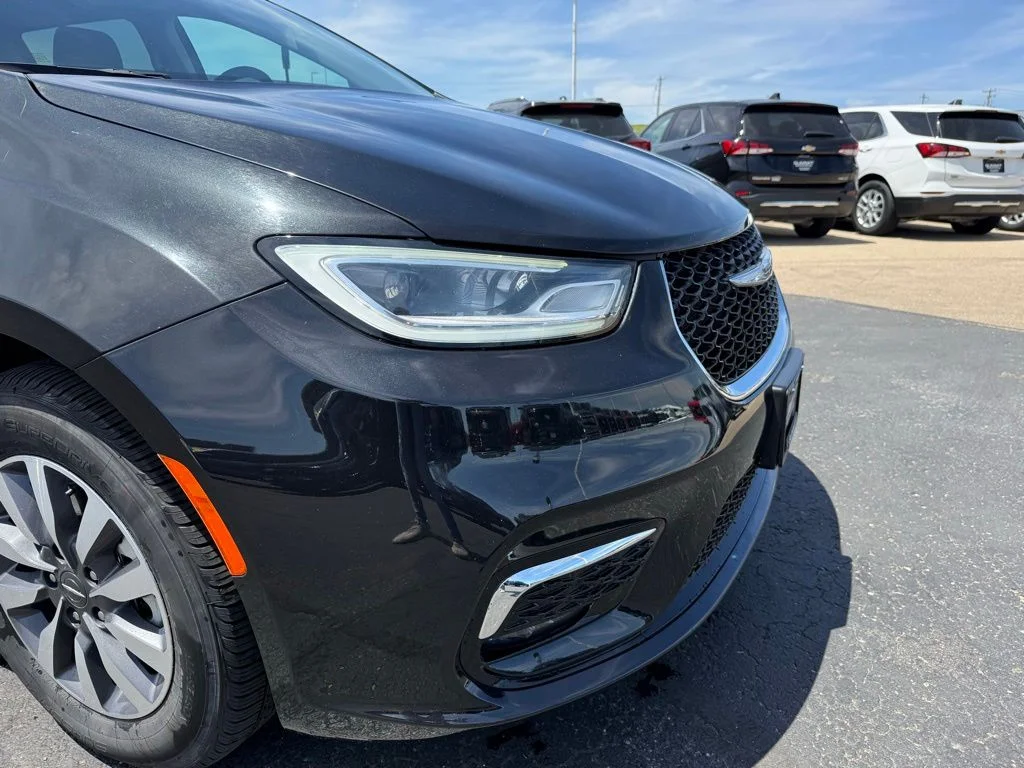 Used 2024 Chrysler Pacifica - photo 29