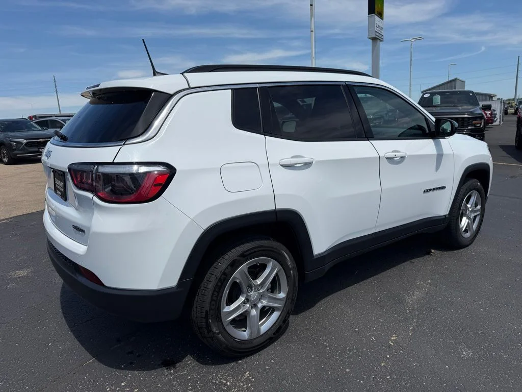 Used 2024 Jeep Compass - photo 6