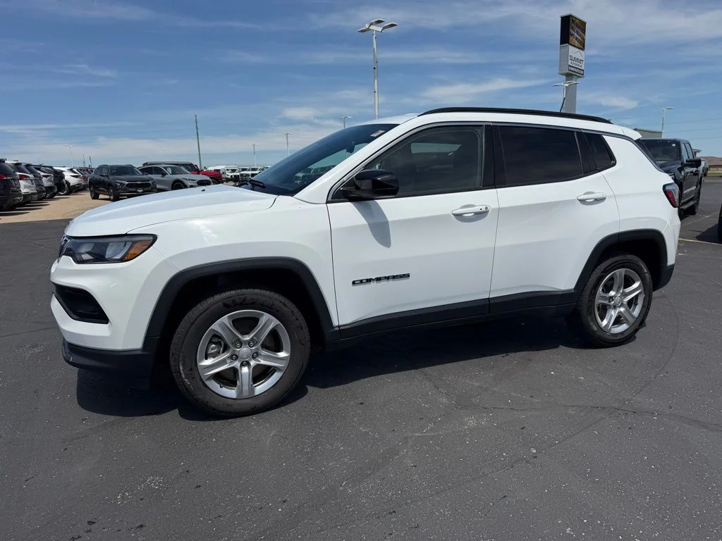 Used 2024 Jeep Compass - photo 7