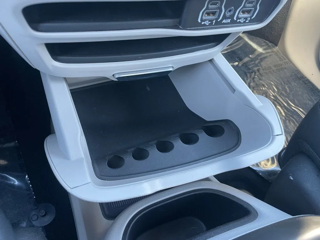 Used 2024 Chrysler Pacifica - photo 17
