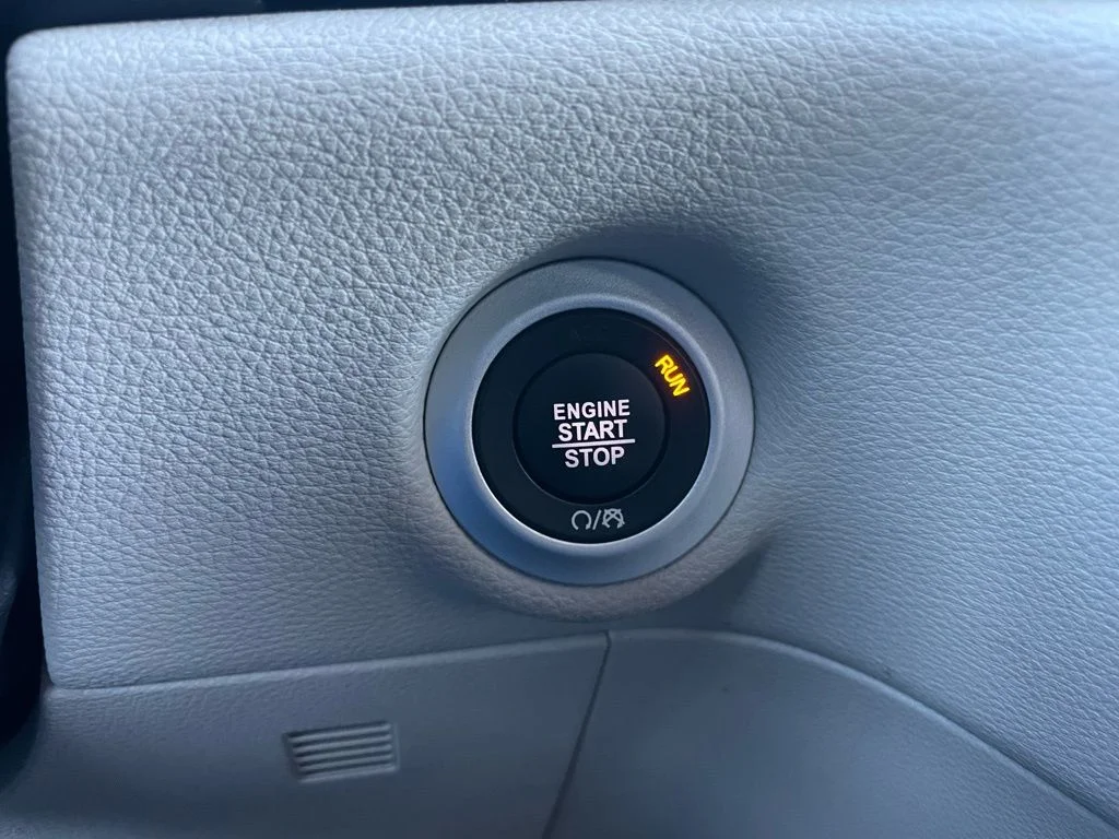 Used 2024 Chrysler Pacifica - photo 52