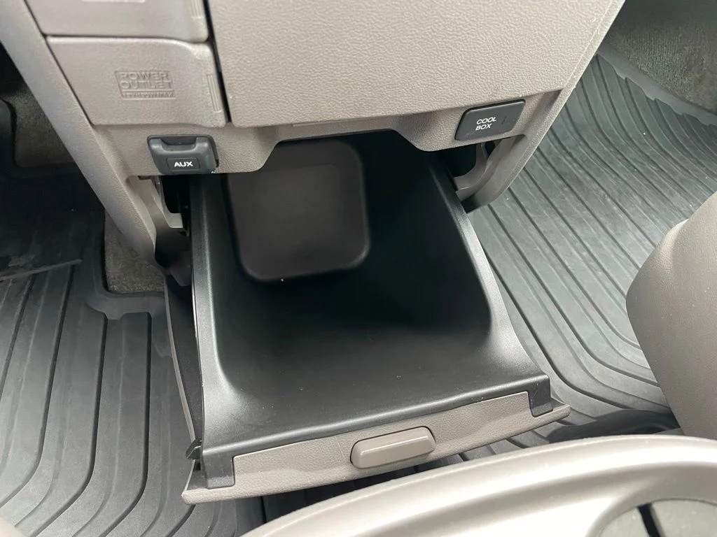 Used 2016 Honda Odyssey - photo 17