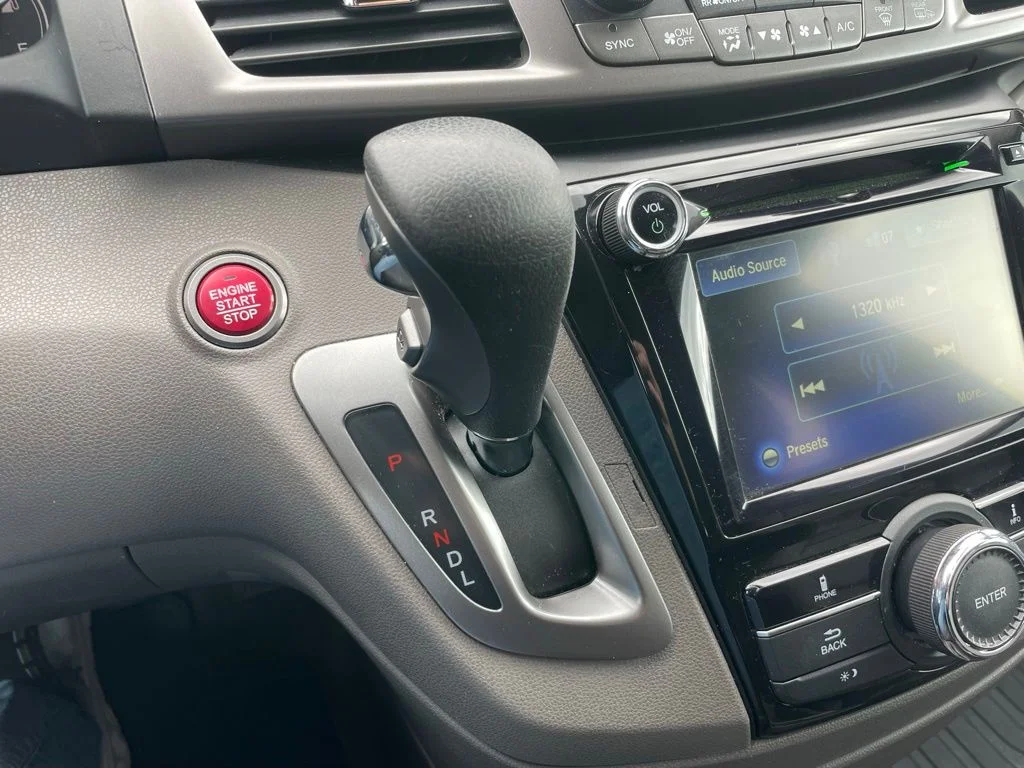 Used 2016 Honda Odyssey - photo 18