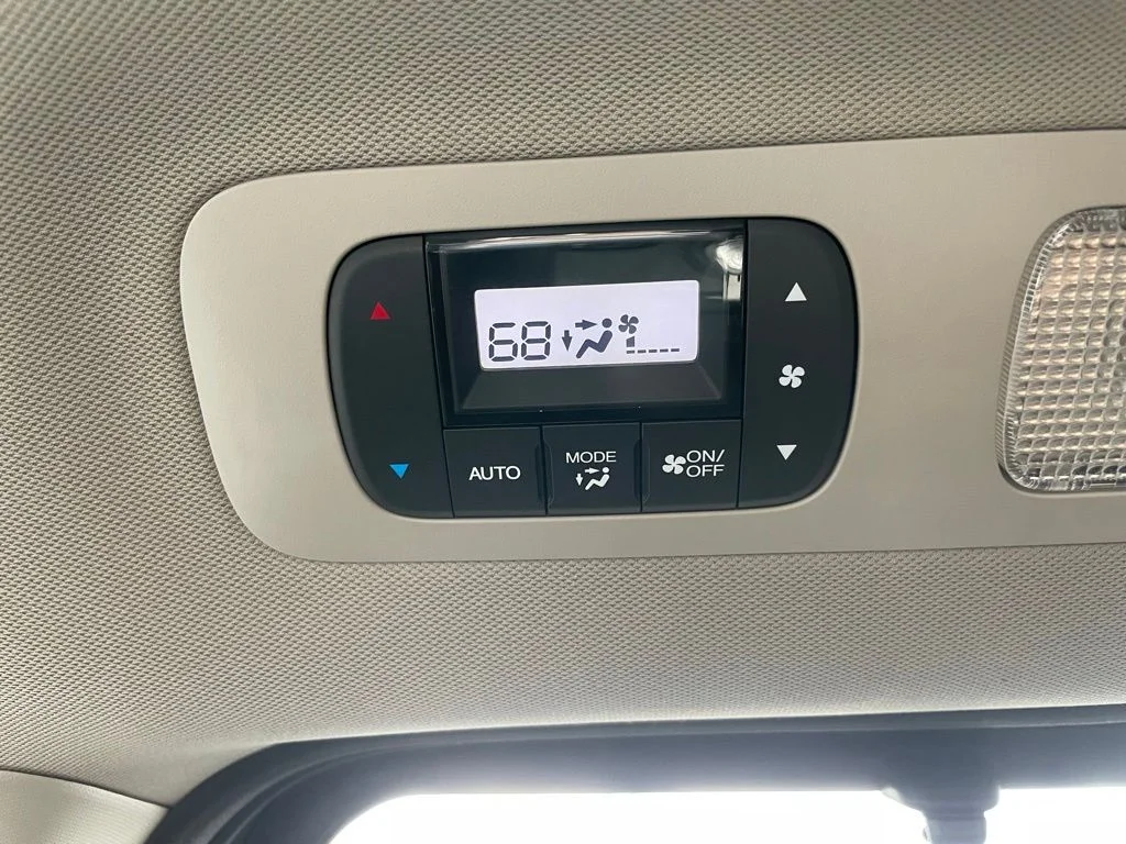 Used 2016 Honda Odyssey - photo 57