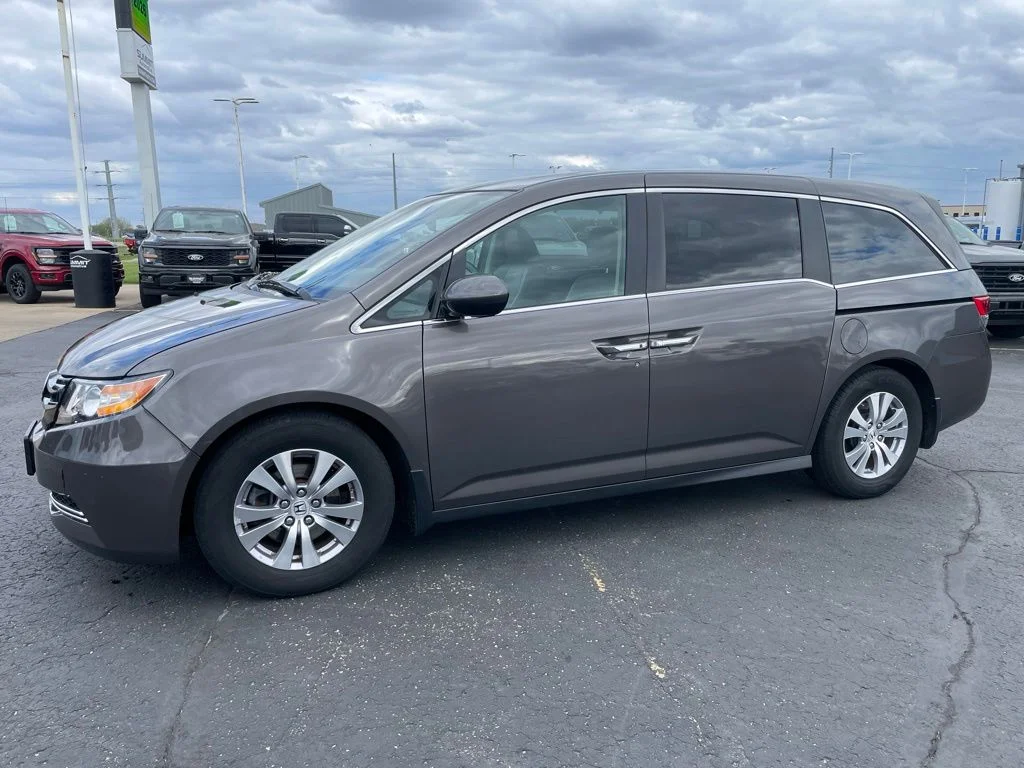 Used 2016 Honda Odyssey - photo 8