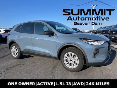 Used 2025 Ford Escape - photo 1