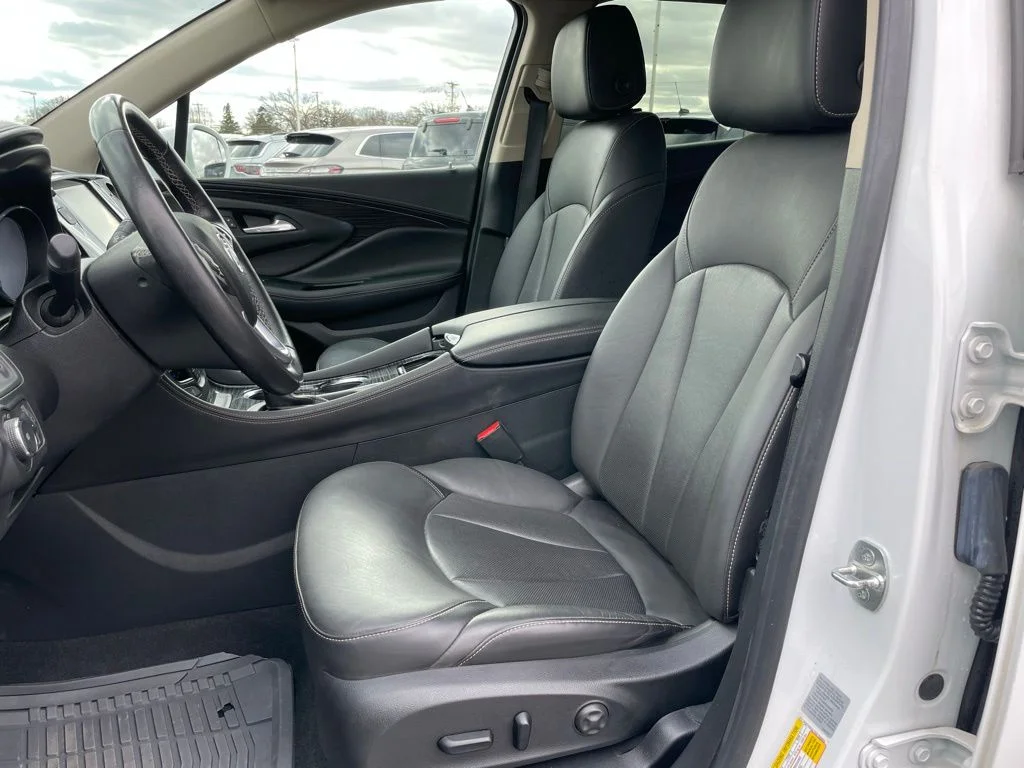 Used 2017 Buick Envision - photo 9
