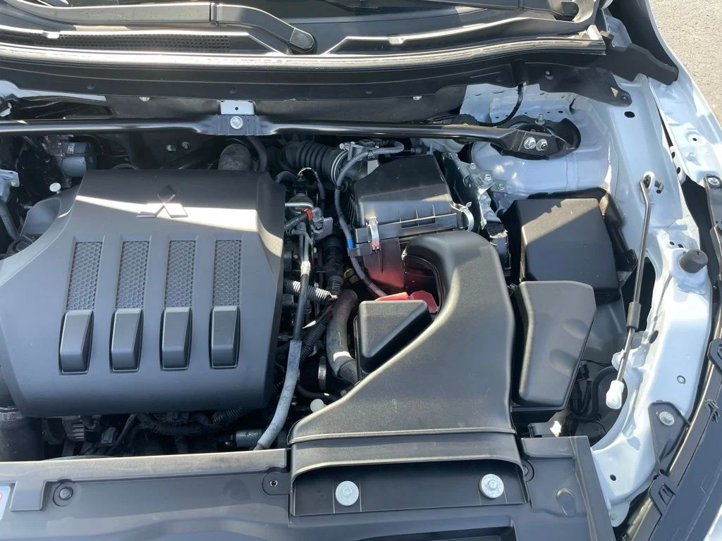 Used 2024 Mitsubishi Eclipse Cross - photo 42