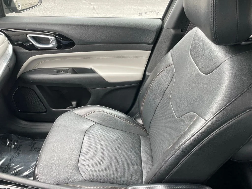 Used 2023 Jeep Compass - photo 19