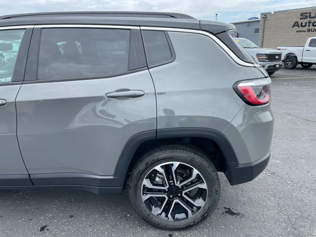 Used 2023 Jeep Compass - photo 27