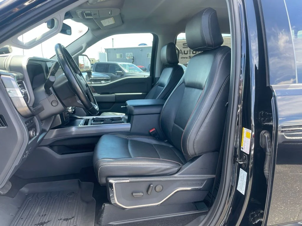 Used 2023 Ford F-450 - photo 9
