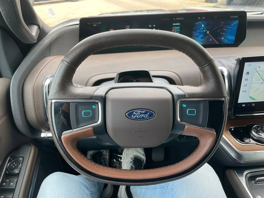 Used 2025 Ford Expedition MAX - photo 32