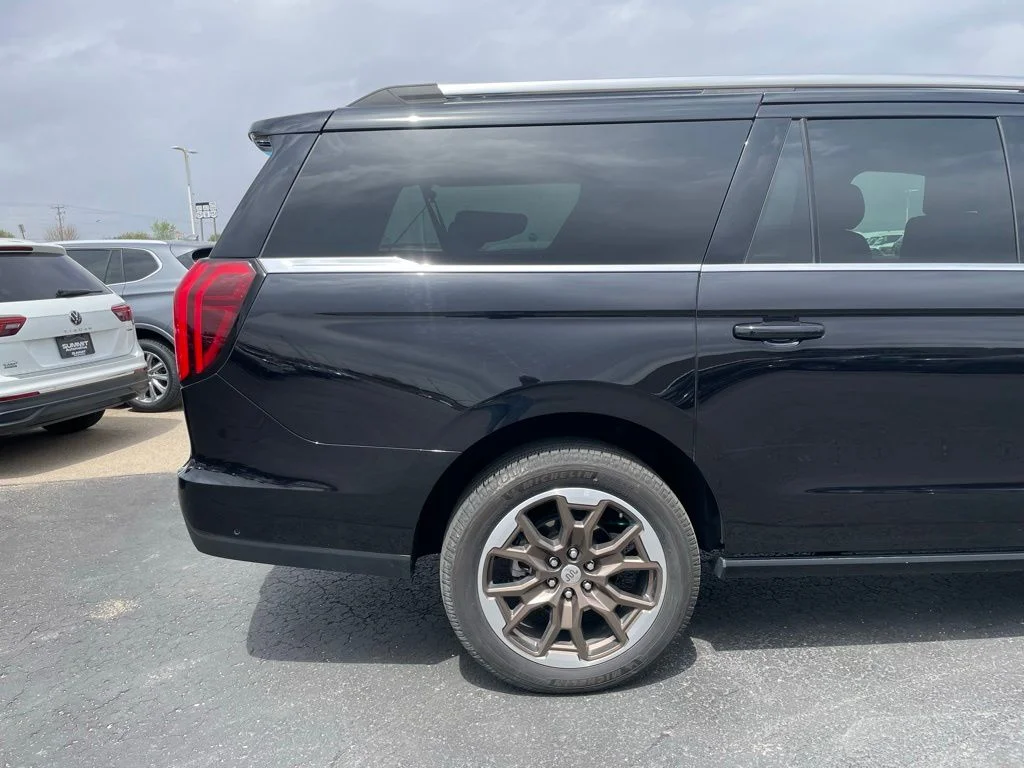 Used 2025 Ford Expedition MAX - photo 39