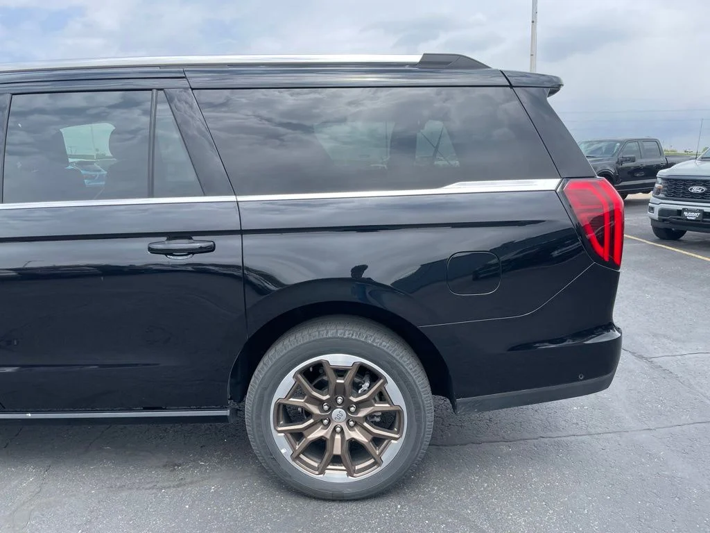 Used 2025 Ford Expedition MAX - photo 50