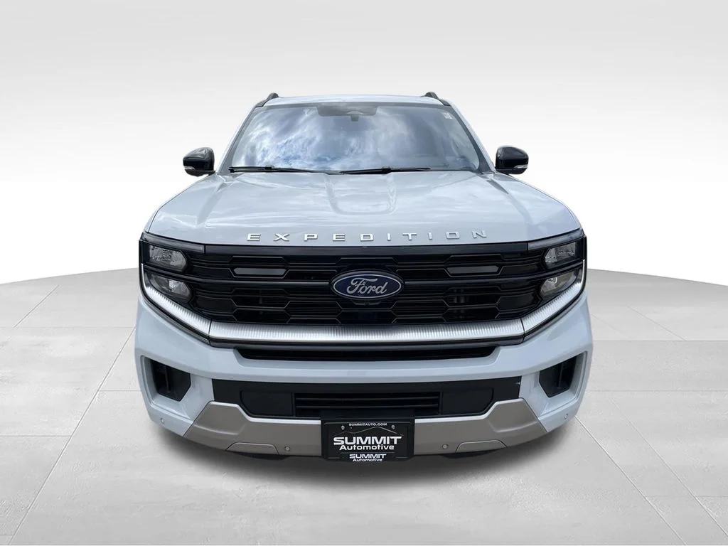 Used 2025 Ford Expedition - photo 34