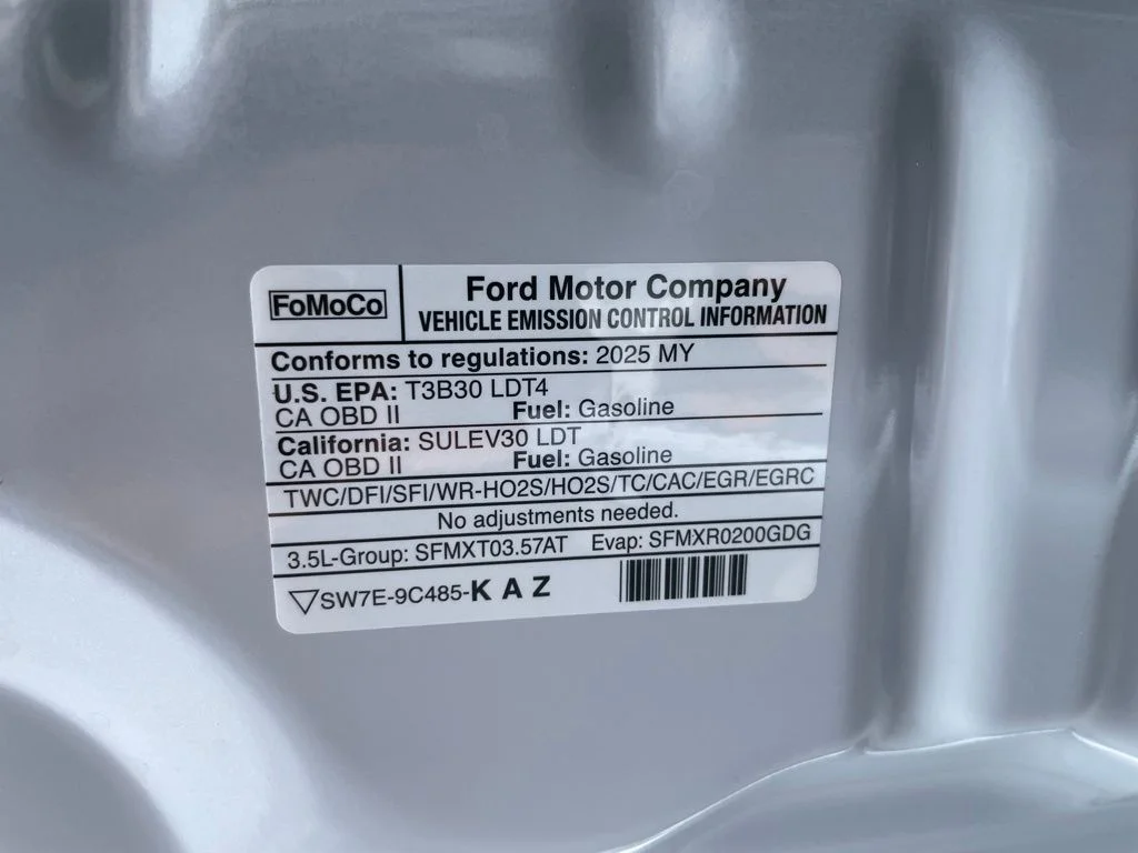 Used 2025 Ford Expedition - photo 54