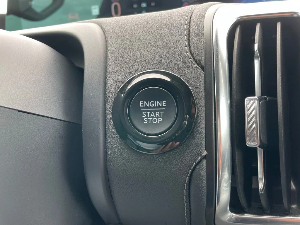 Used 2025 Ford Expedition - photo 59