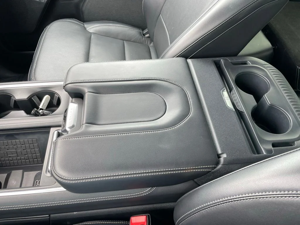 Used 2025 Ford Expedition - photo 61