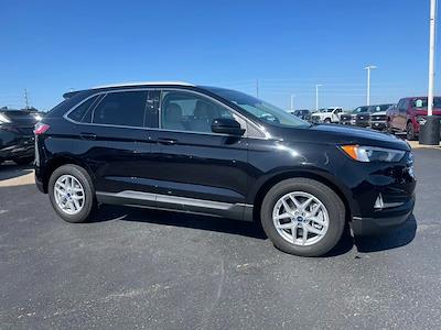 Used 2022 Ford Edge - photo 2
