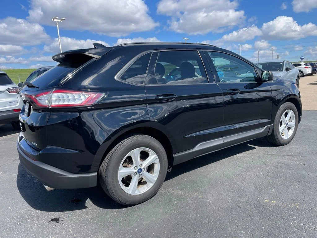 Used 2016 Ford Edge - photo 5
