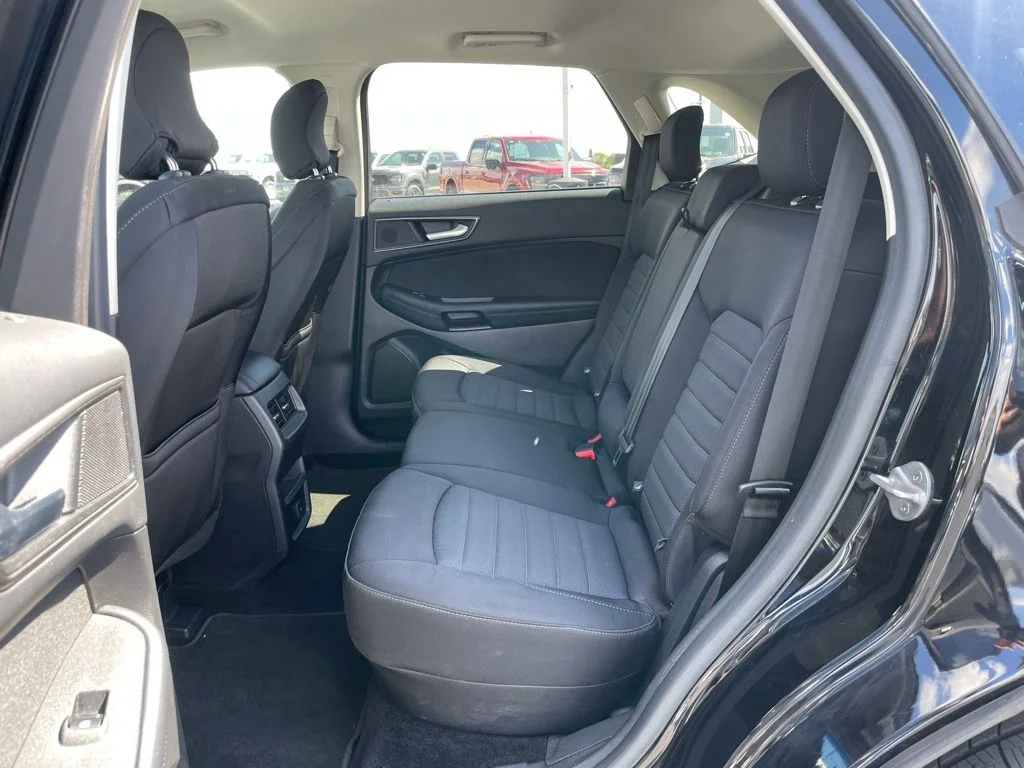 Used 2016 Ford Edge - photo 9
