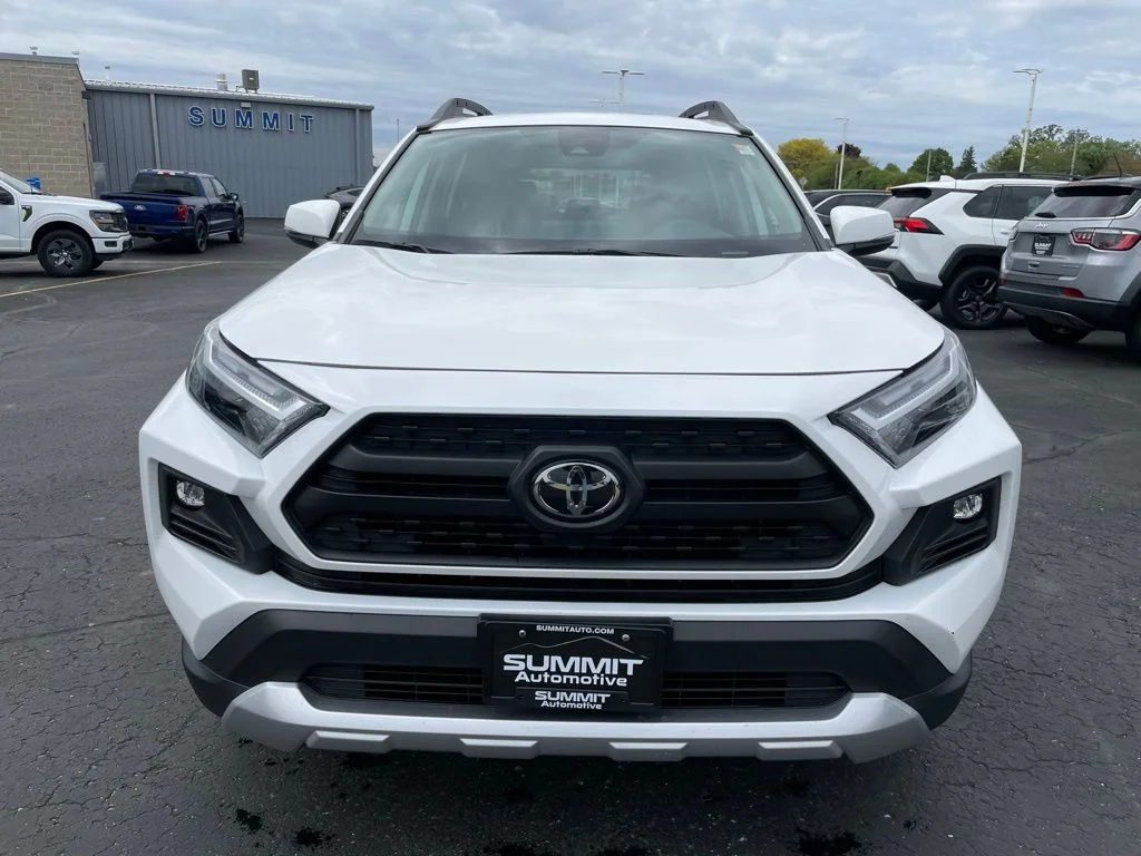 Used 2024 Toyota RAV4 - photo 20