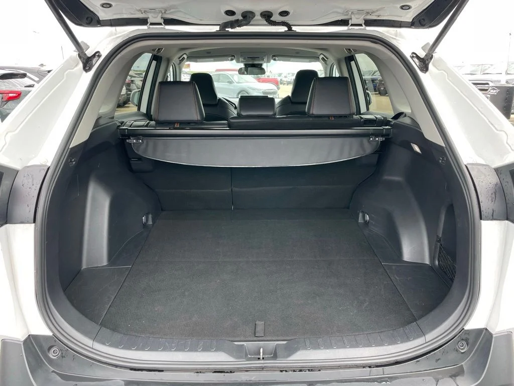 Used 2024 Toyota RAV4 - photo 26
