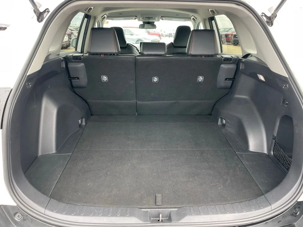 Used 2024 Toyota RAV4 - photo 28