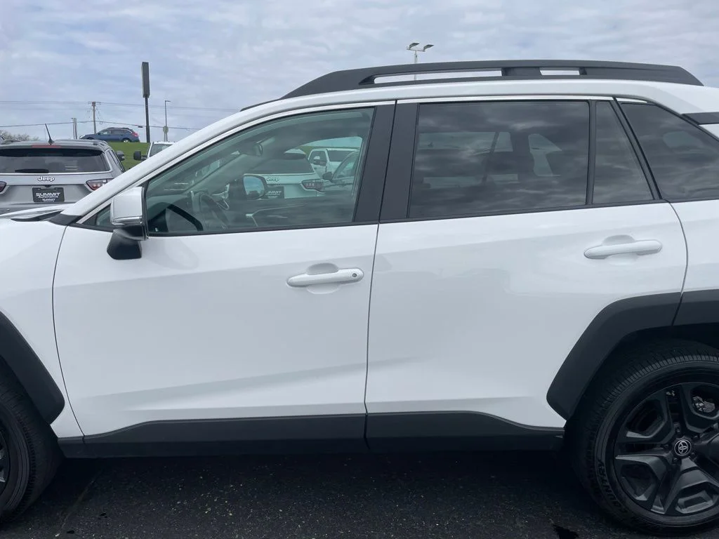 Used 2024 Toyota RAV4 - photo 35