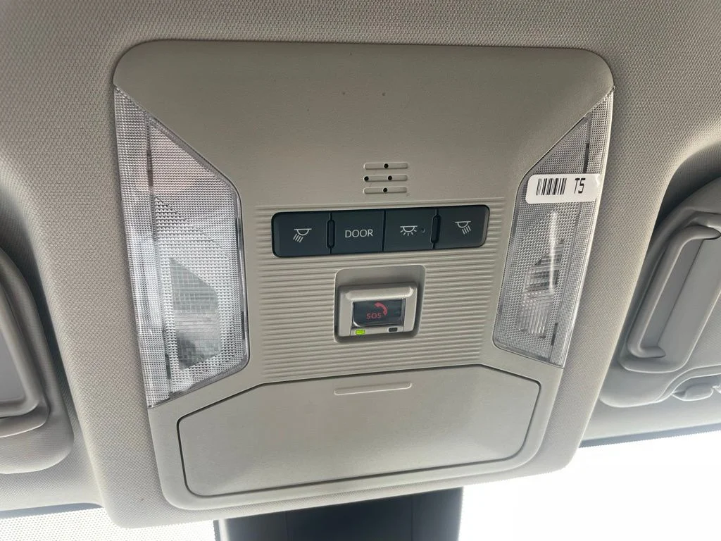 Used 2024 Toyota RAV4 - photo 49