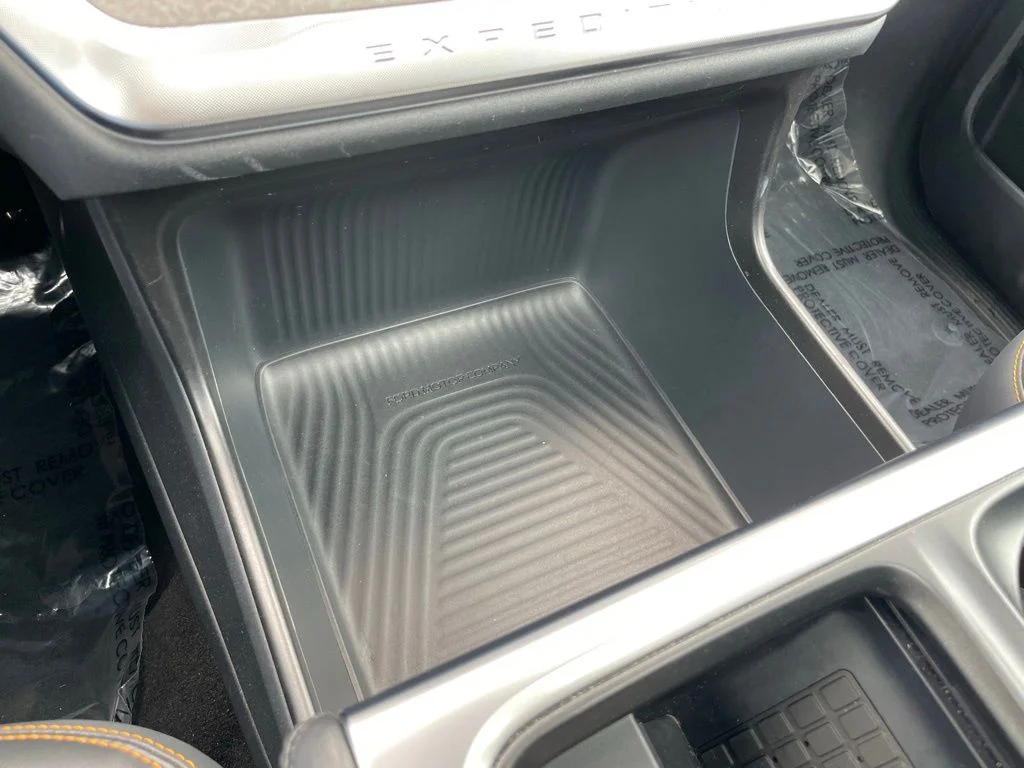 Used 2025 Ford Expedition - photo 17